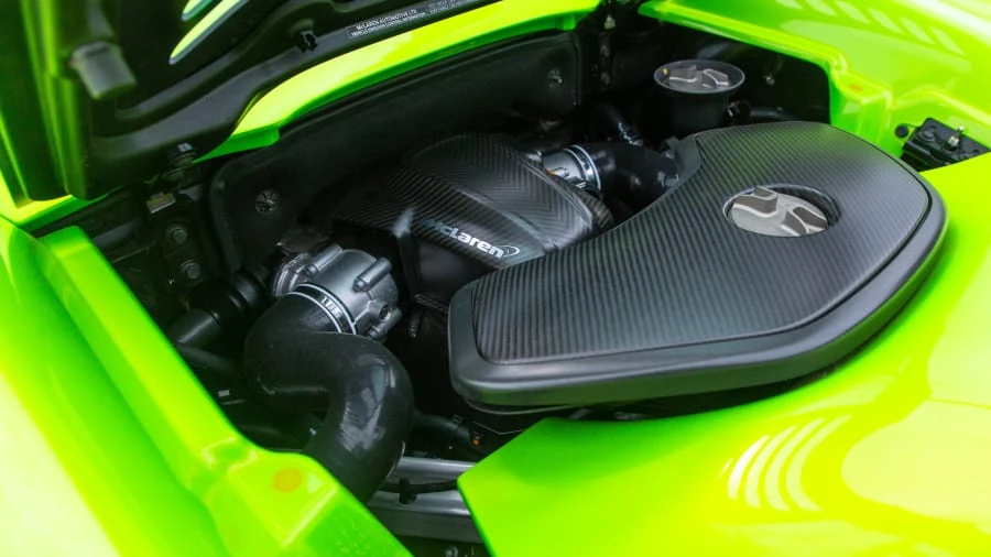 2016 McLaren 675LT Spider - Image 7 of 21