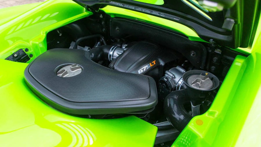 2016 McLaren 675LT Spider - Image 8 of 21