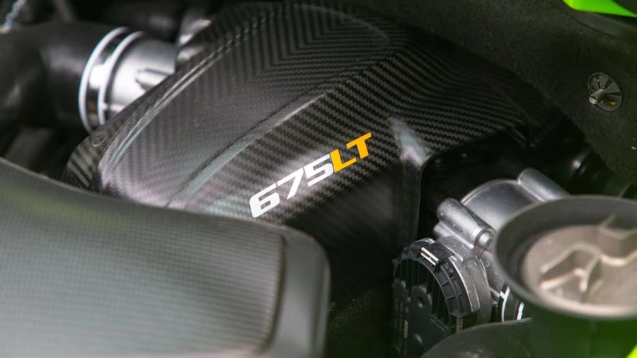 2016 McLaren 675LT Spider - Image 15 of 21