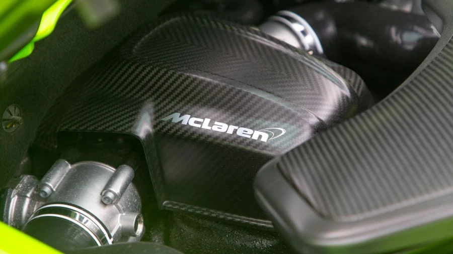 2016 McLaren 675LT Spider - Image 19 of 21