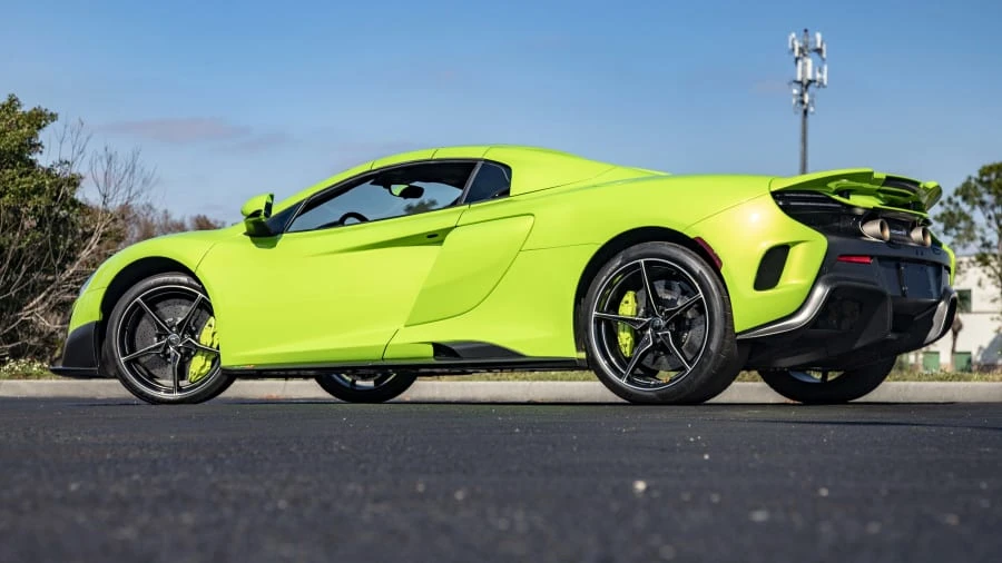2016 McLaren 675LT Spider - Image 3 of 13