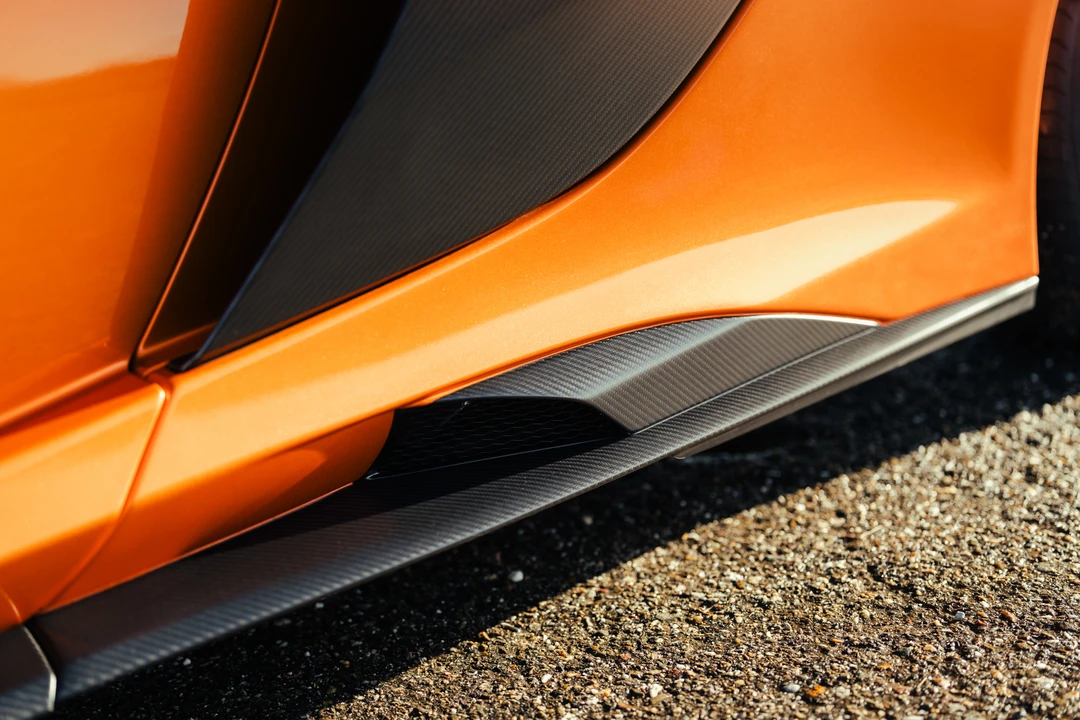 2016 McLaren 675LT Spider - Image 18 of 21