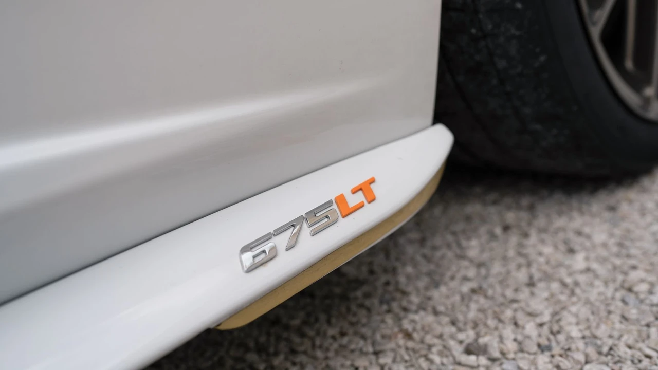 2016 McLaren 675LT Coupe - Image 11 of 31