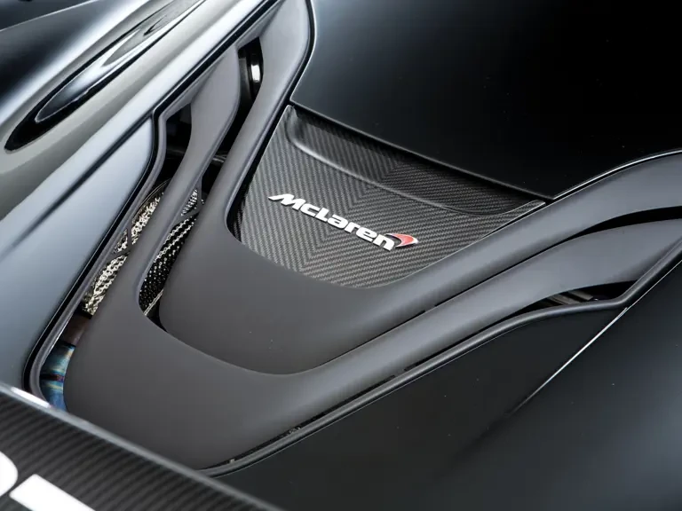 2016 McLaren P1 - Image 10 of 31