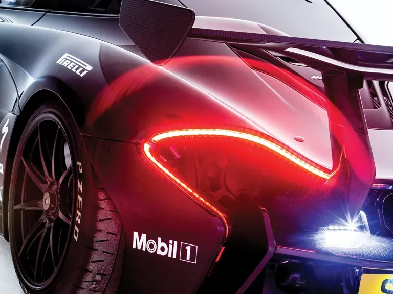 2016 McLaren P1 - Image 23 of 31
