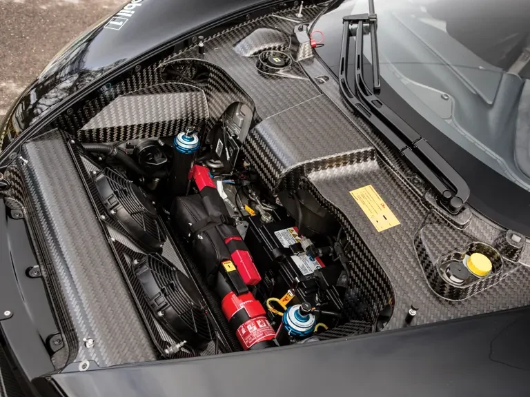 2016 McLaren P1 - Image 31 of 31