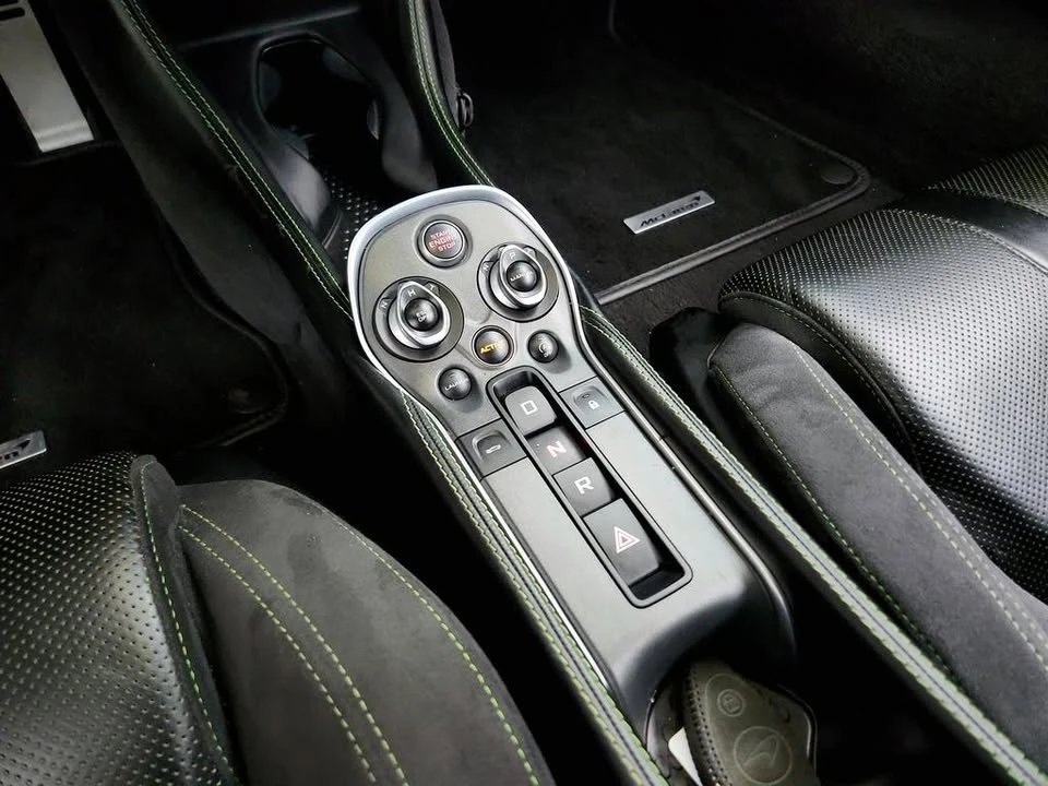 2016 McLaren 570S - Image 17 of 20