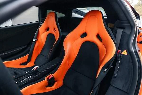 2016 McLaren 675LT Coupe - Image 11 of 17