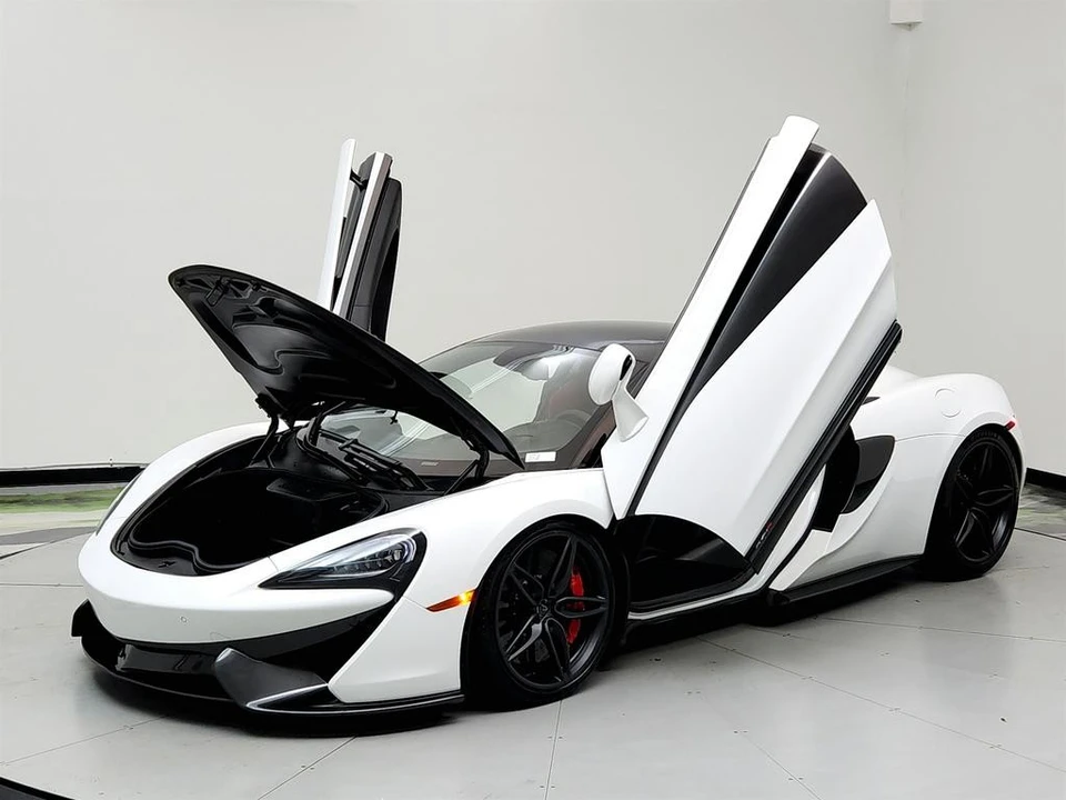 2016 McLaren 570S - Image 9 of 12