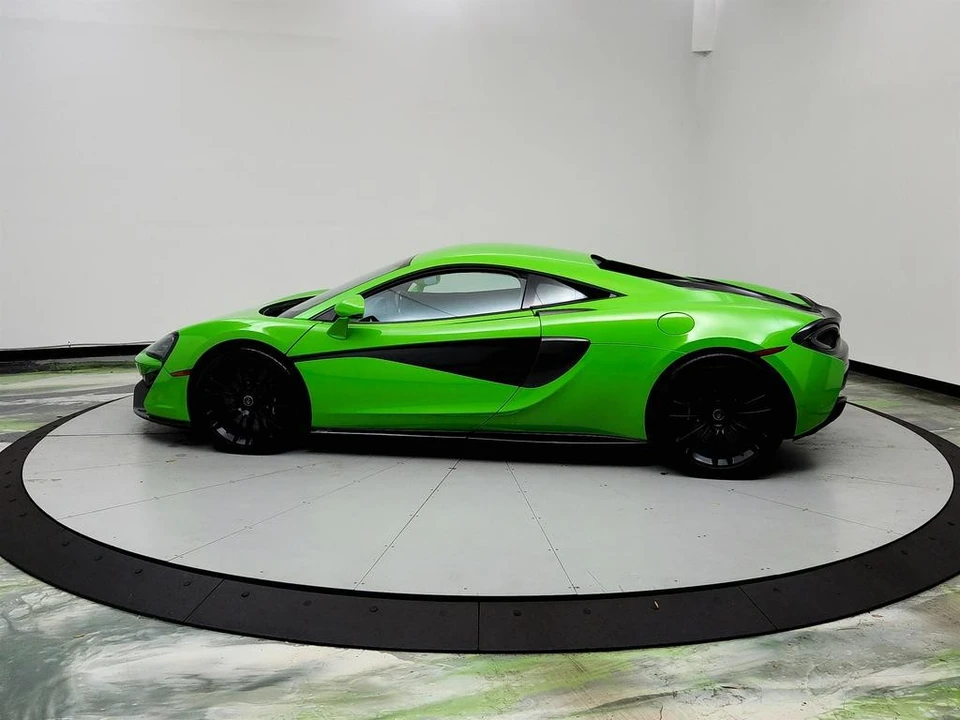 2016 McLaren 570S - Image 8 of 12