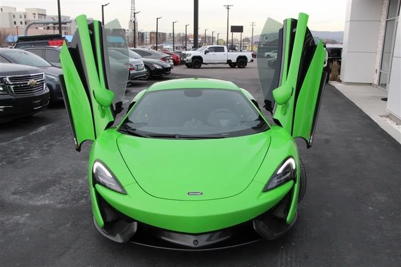 2016 McLaren 570S - Image 13 of 20