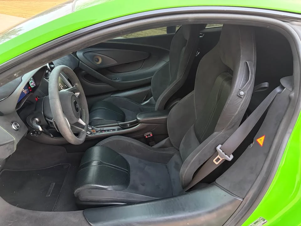 2016 McLaren 570S - Image 11 of 12
