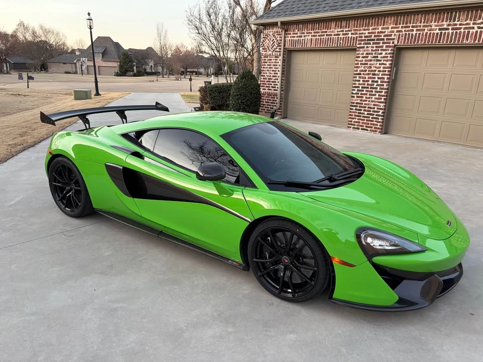 2016 McLaren 570S - Image 10 of 12