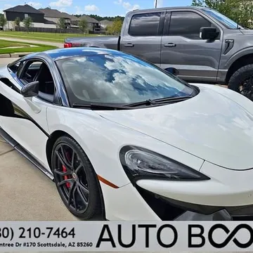 2016 McLaren 570S Base