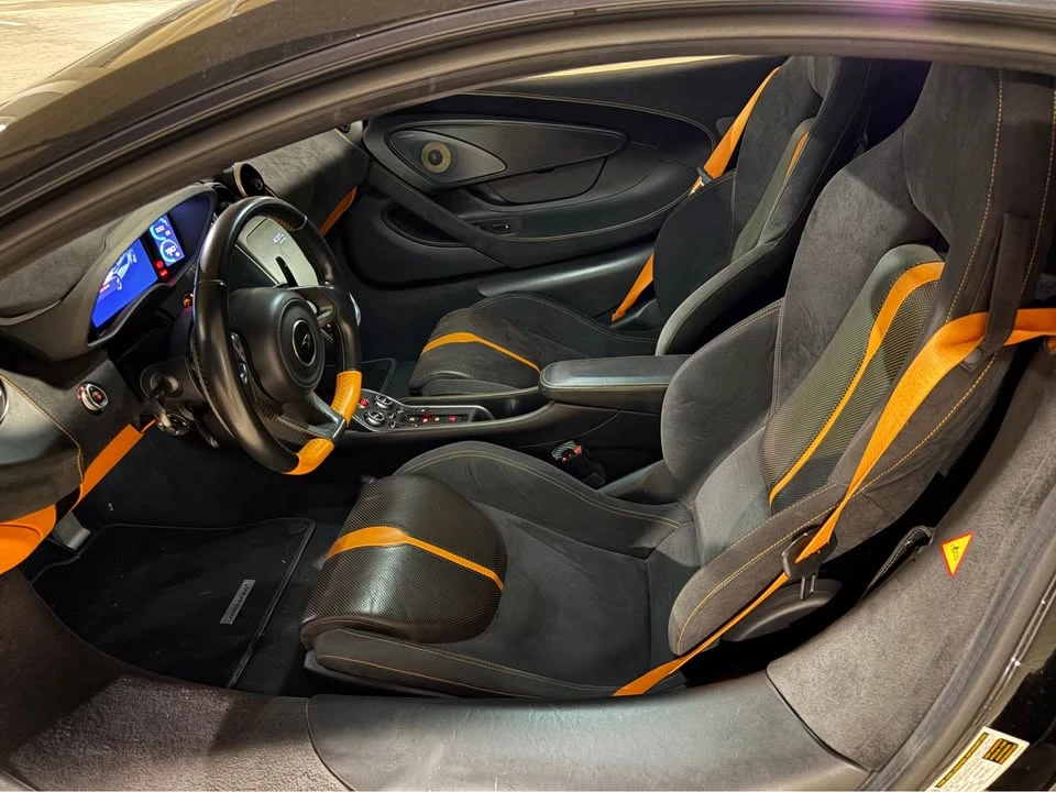 2016 McLaren 570S - Image 9 of 10