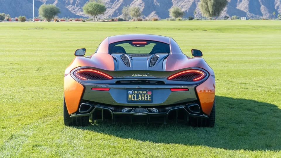 2016 McLaren 570S - Image 11 of 19