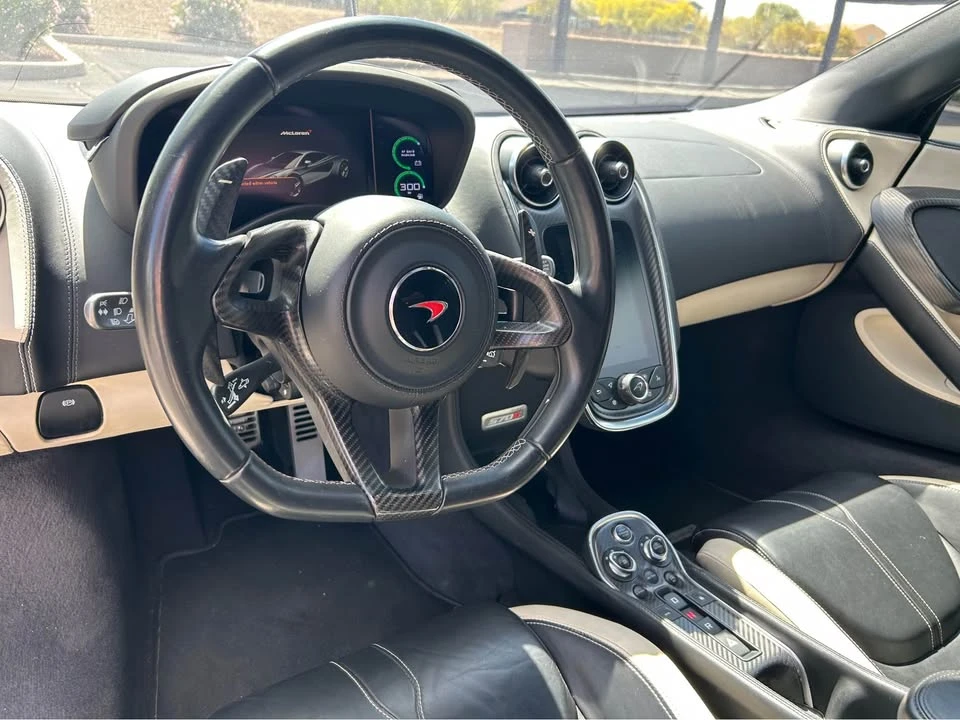2016 McLaren 570 - Image 14 of 20