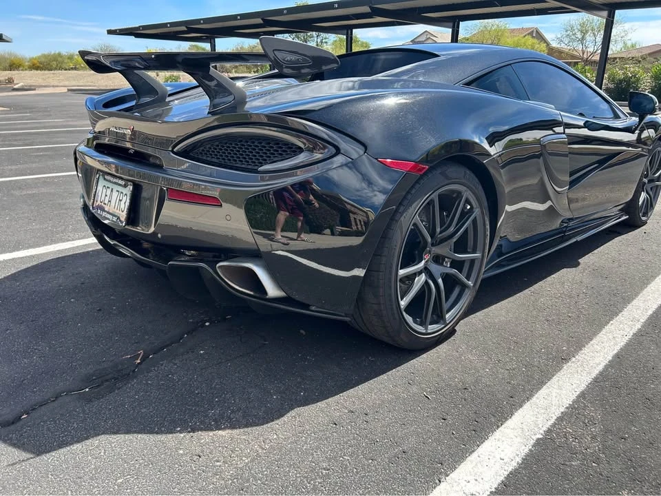 2016 McLaren 570 - Image 2 of 20