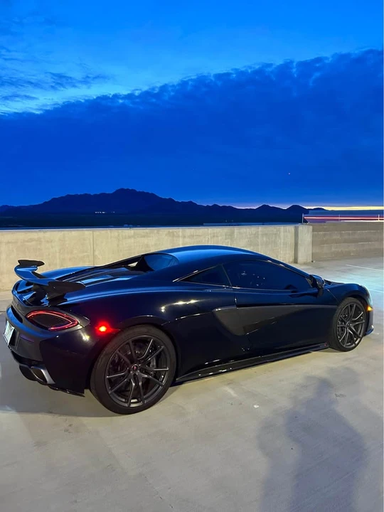 2016 McLaren 570S - Image 2 of 16