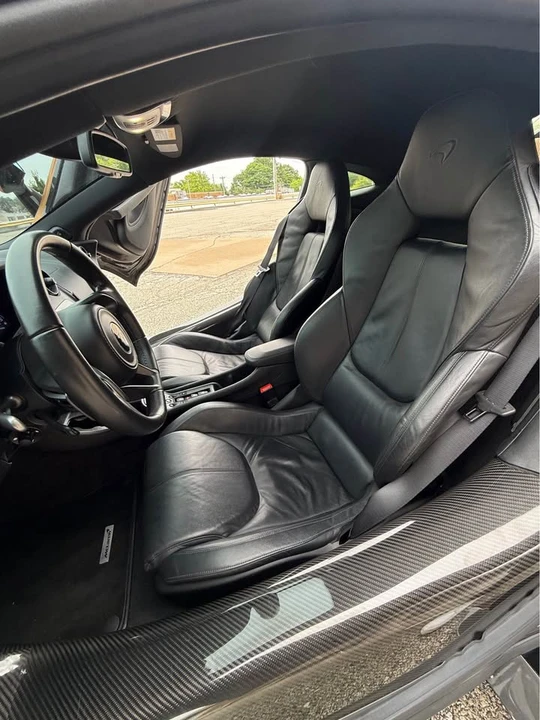 2016 McLaren 570S - Image 14 of 17