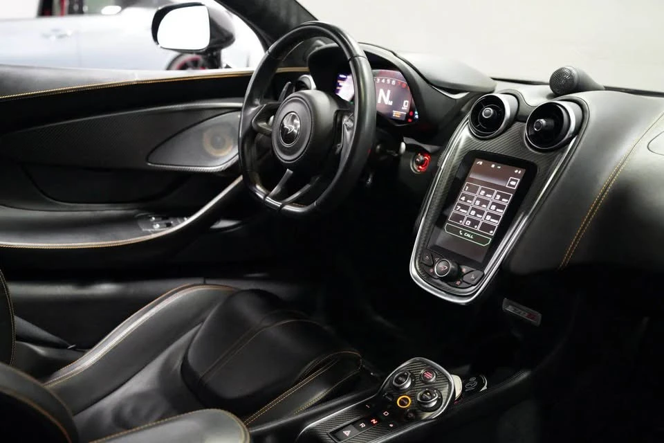 2016 McLaren 570S - Image 19 of 20
