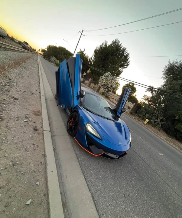 2016 McLaren 570S - Image 10 of 12