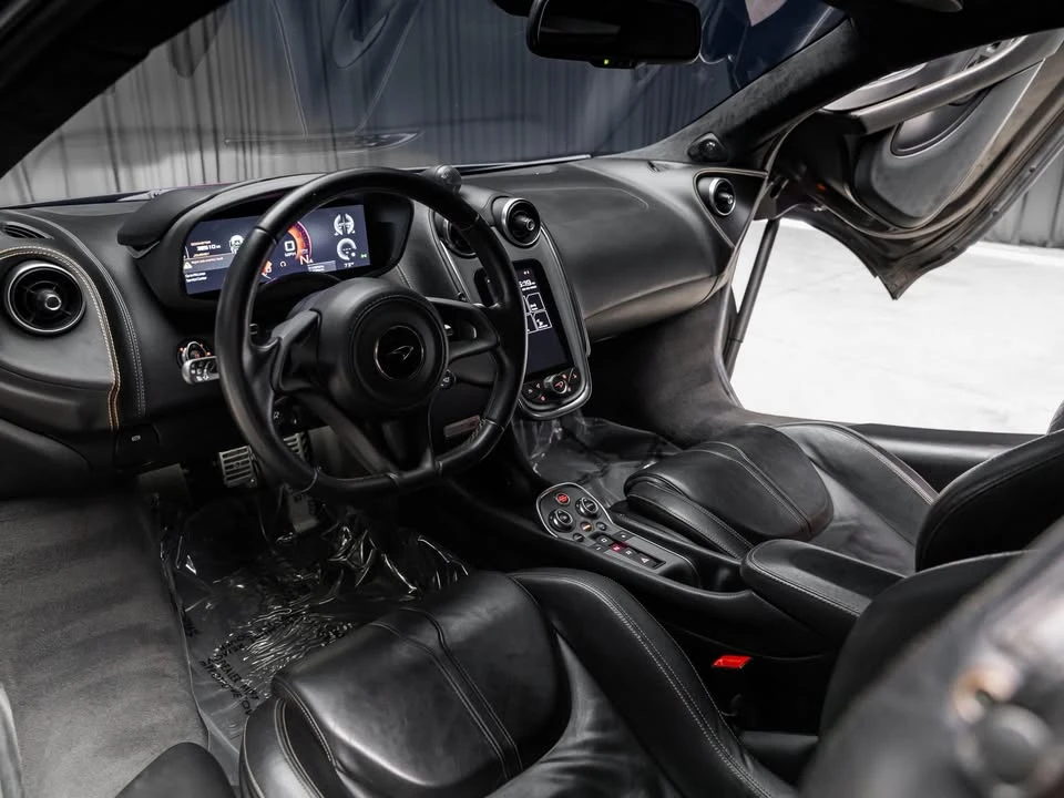 2016 McLaren 570S - Image 7 of 20