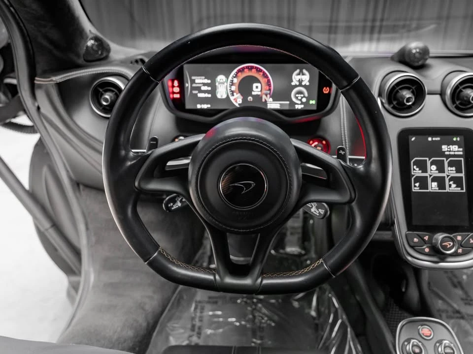 2016 McLaren 570S - Image 8 of 20