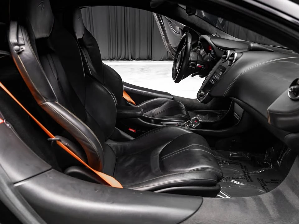 2016 McLaren 570S - Image 5 of 20