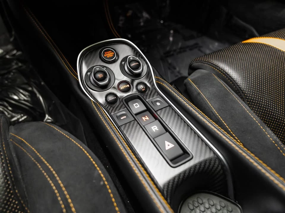 2016 McLaren 570S - Image 14 of 17