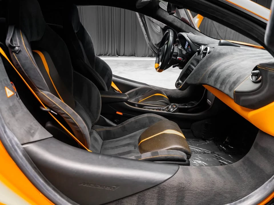 2016 McLaren 570S - Image 15 of 17