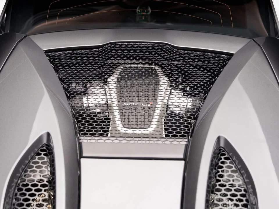 2016 McLaren 570S - Image 11 of 19