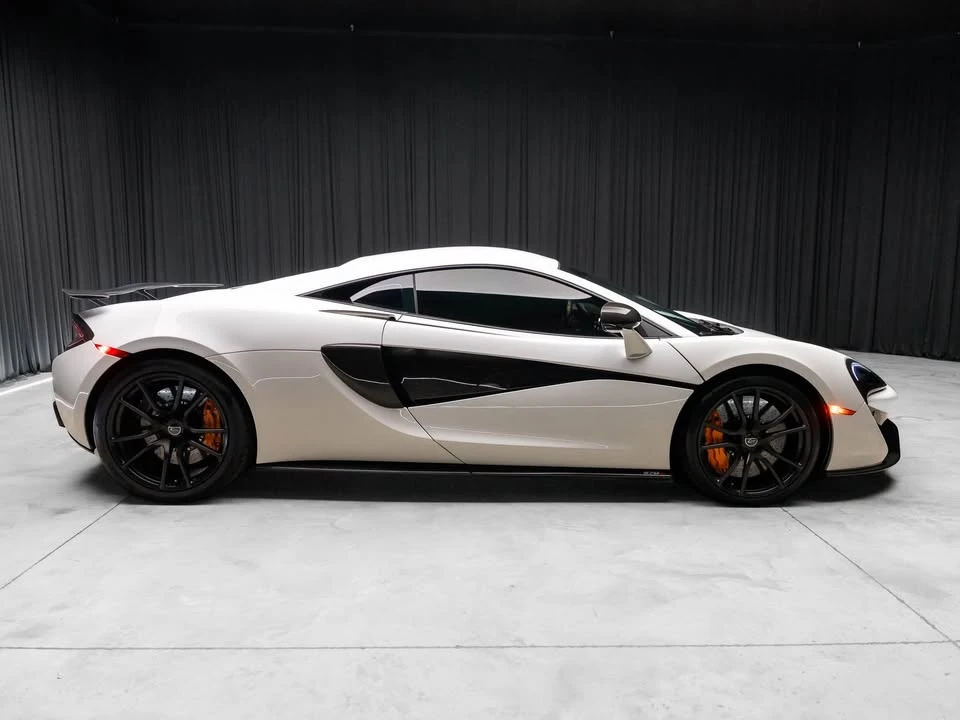 2016 McLaren 570S - Image 15 of 19