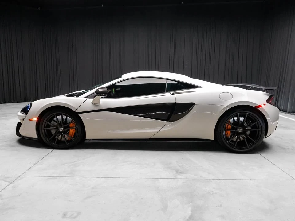 2016 McLaren 570S - Image 18 of 19