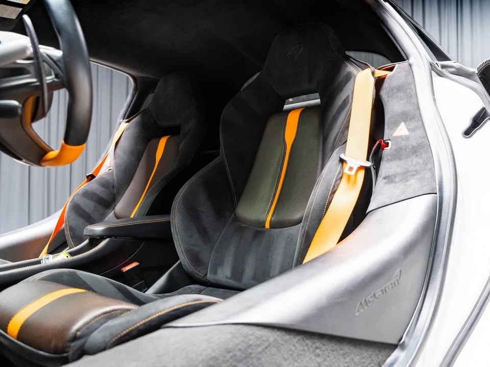 2016 McLaren 570S - Image 5 of 19