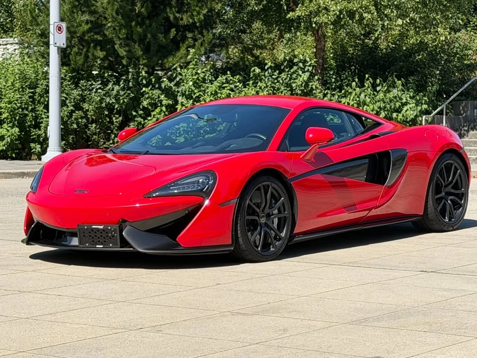2016 McLaren 570S - Image 2 of 16