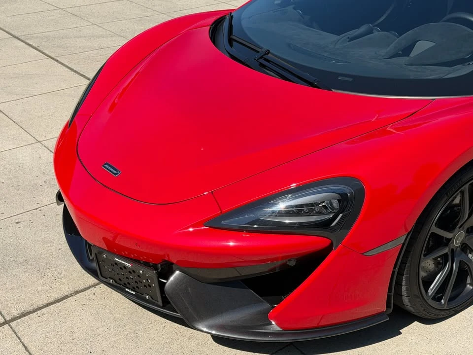 2016 McLaren 570S - Image 5 of 16