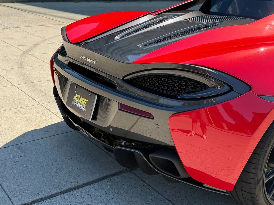 2016 McLaren 570S - Image 10 of 16