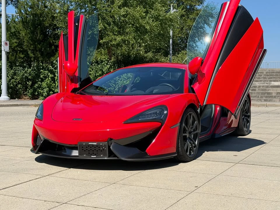 2016 McLaren 570S - Image 8 of 16