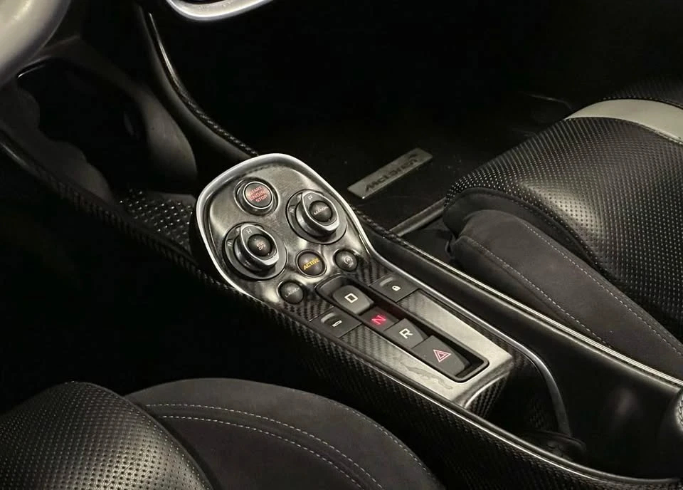 2016 McLaren 570S - Image 13 of 15