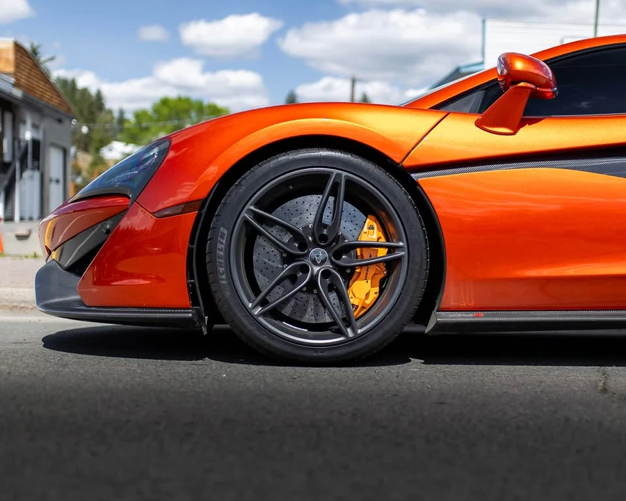 2016 McLaren 570S - Image 5 of 16