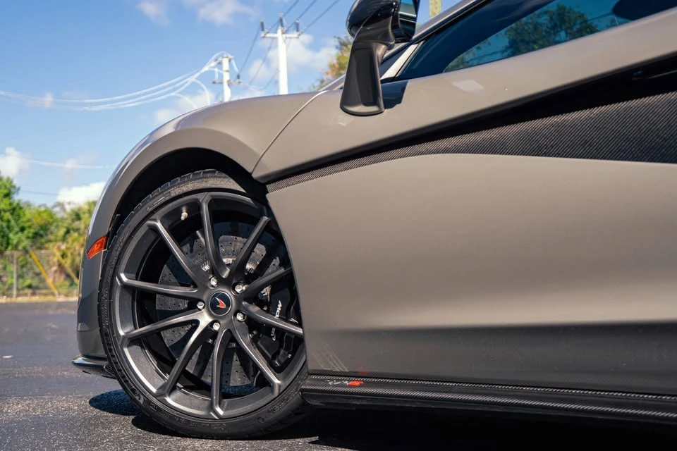 2016 McLaren 570S - Image 12 of 16