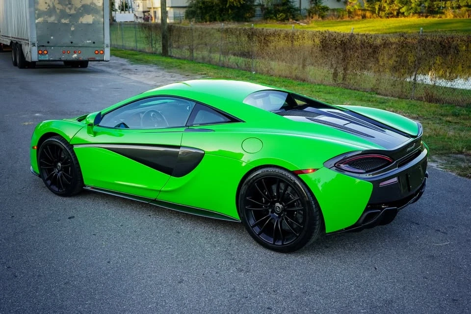 2016 McLaren 570S - Image 5 of 12