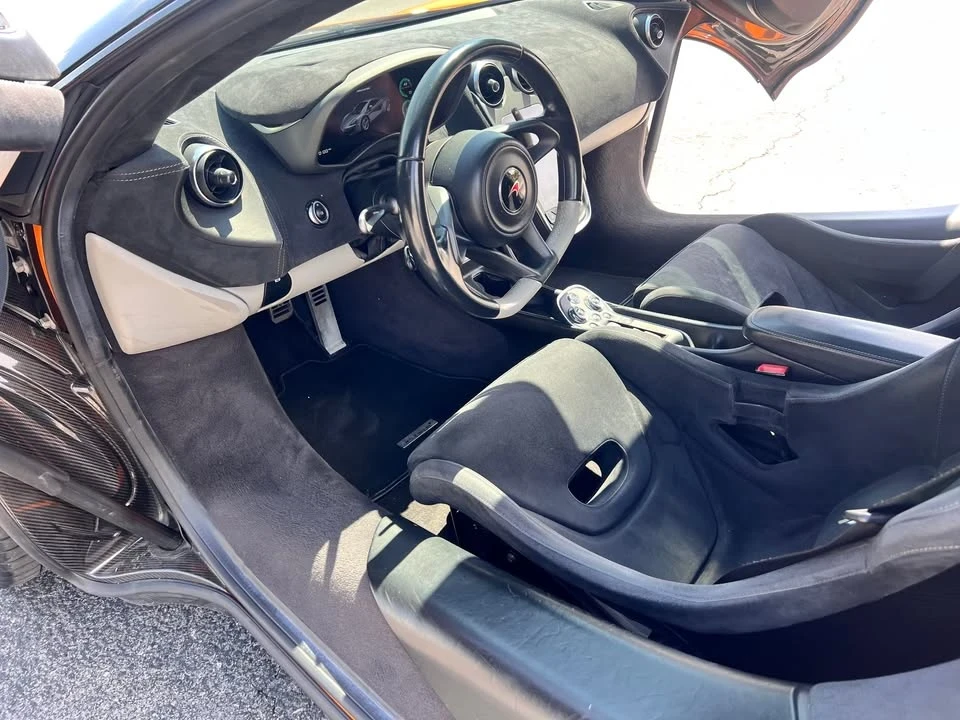 2016 McLaren 570S - Image 14 of 20