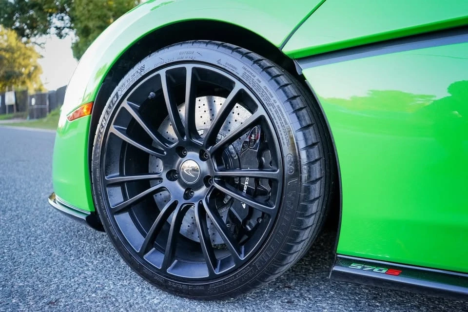 2016 McLaren 570S - Image 10 of 16