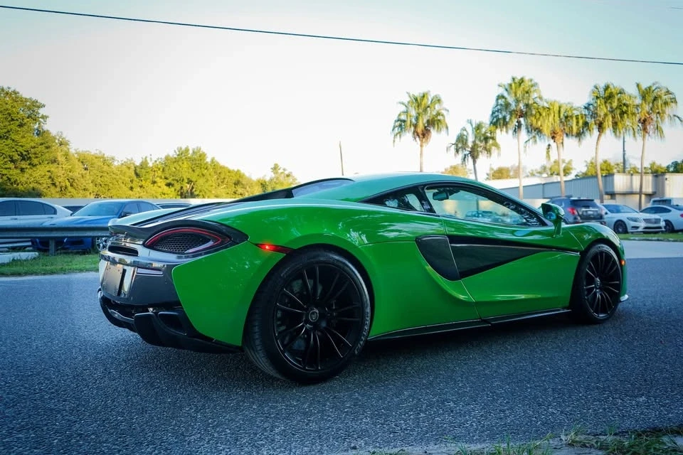 2016 McLaren 570S - Image 7 of 16