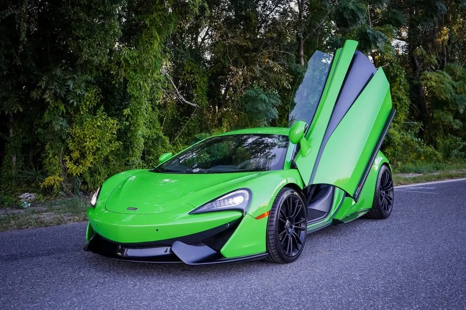 2016 McLaren 570S - Image 3 of 16