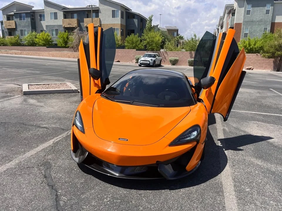 2016 McLaren 570S - Image 12 of 20