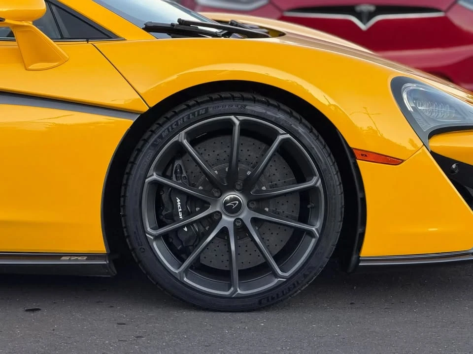 2016 McLaren 570S - Image 6 of 20