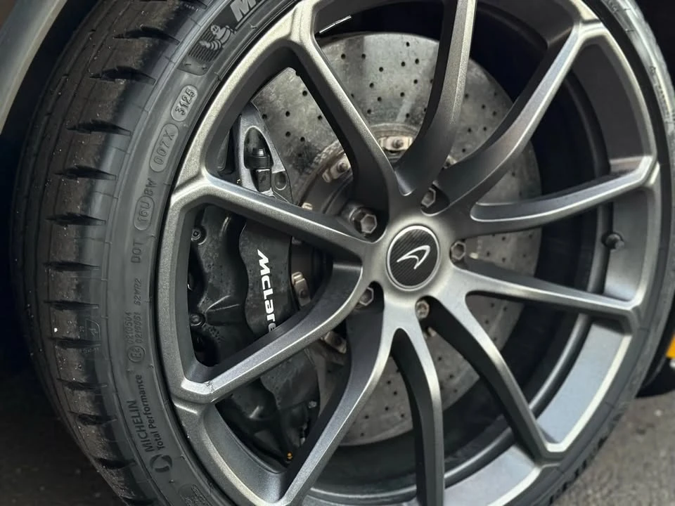 2016 McLaren 570S - Image 14 of 20